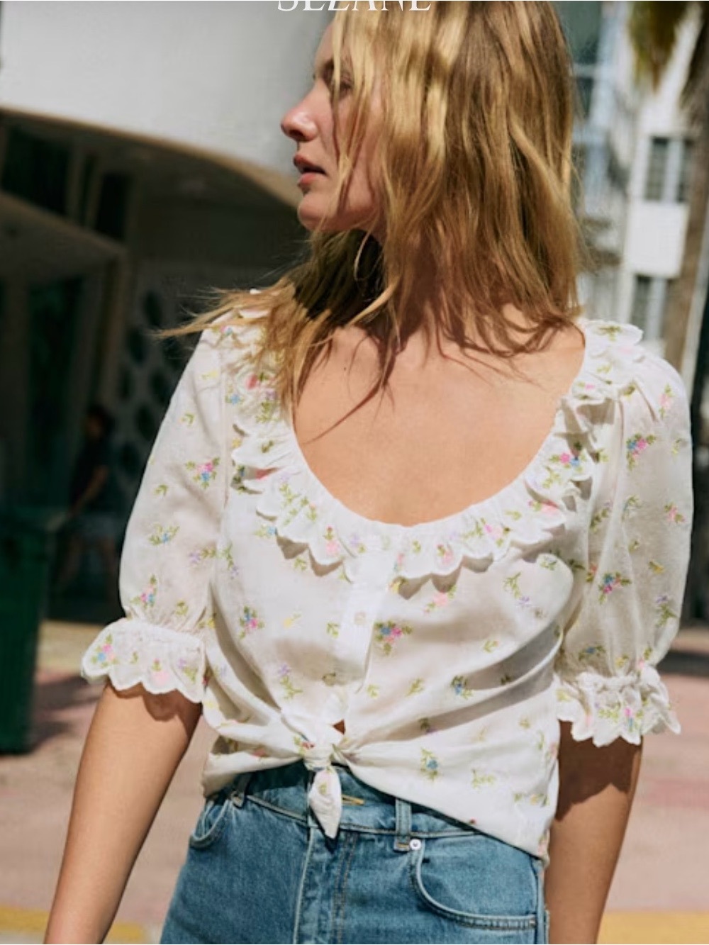 Sézane Kerinne Shirt in Romance pink with florals